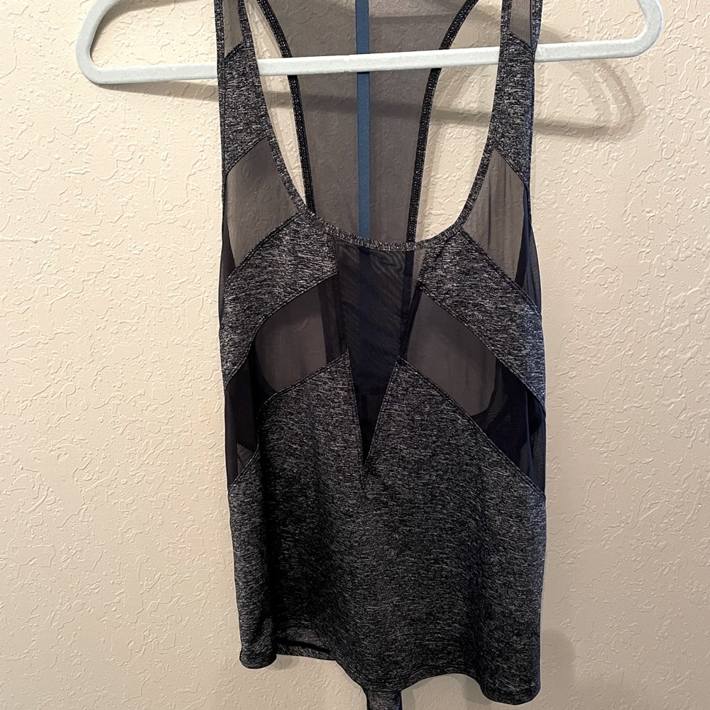 Lululemon mesh paneled tank
